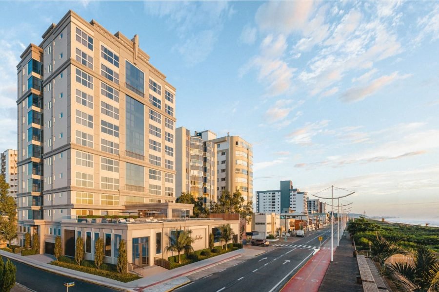 AP00101-Amber-Tower-3