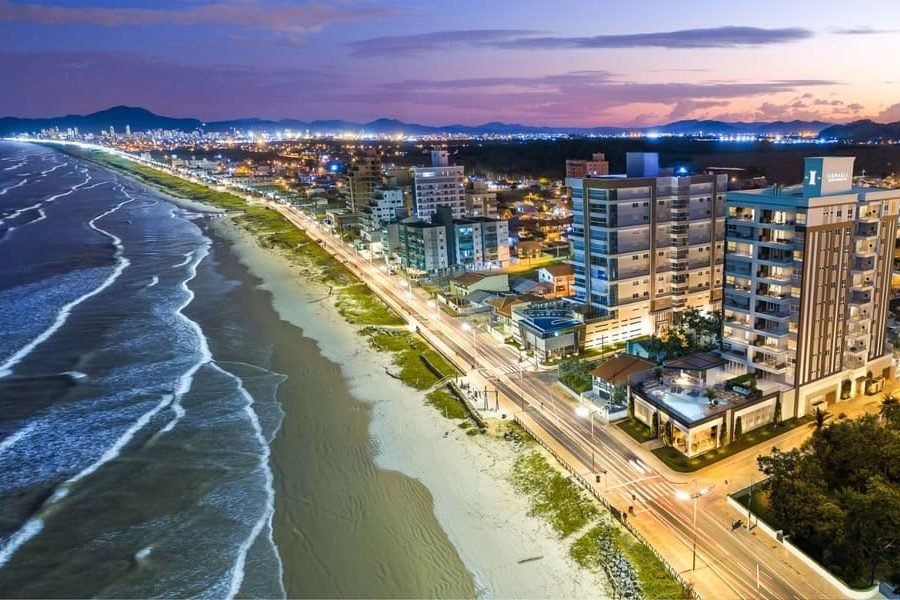 AP00102 Oppaline Tower (3)